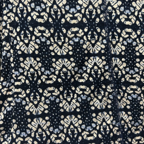 Cold Shoulder Blouse - Picture 5 of 5